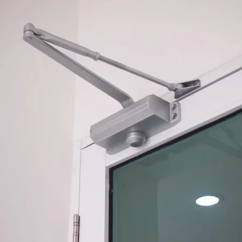 Remplacement de votre ferme porte